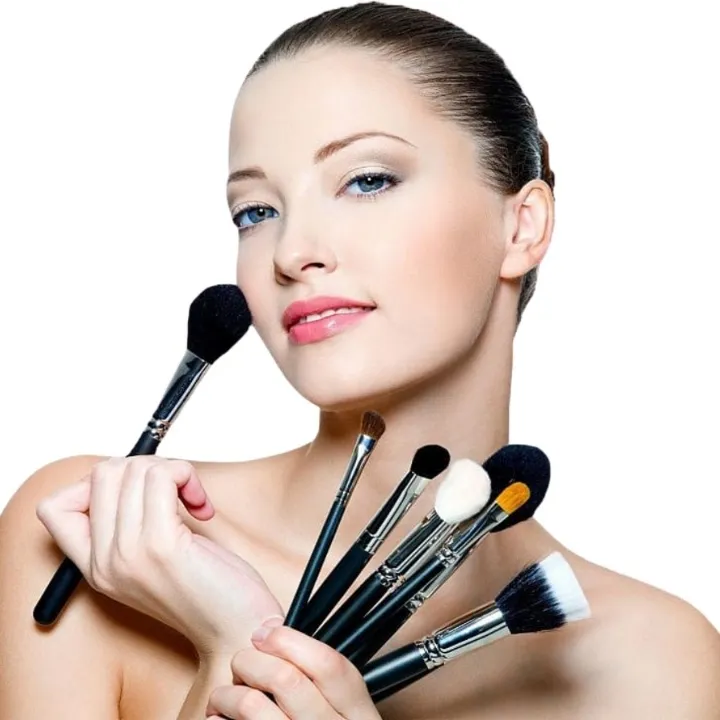 فرش المكياج